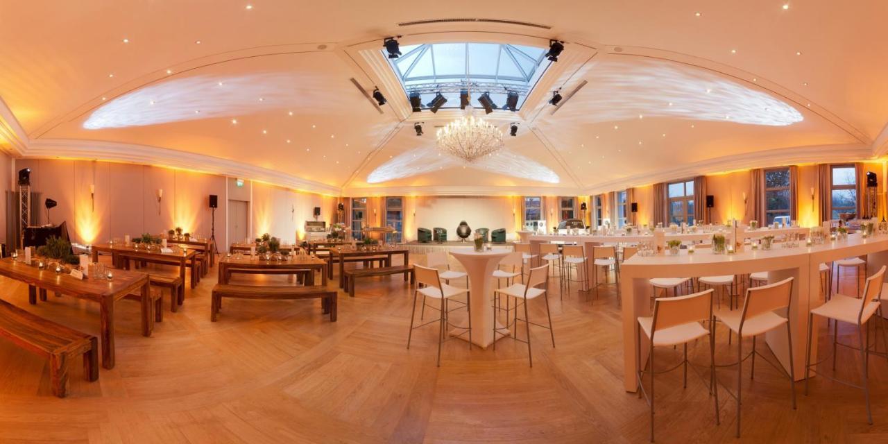 Hotel Herzogspark ヘルツォーゲンアウラッハ エクステリア 写真