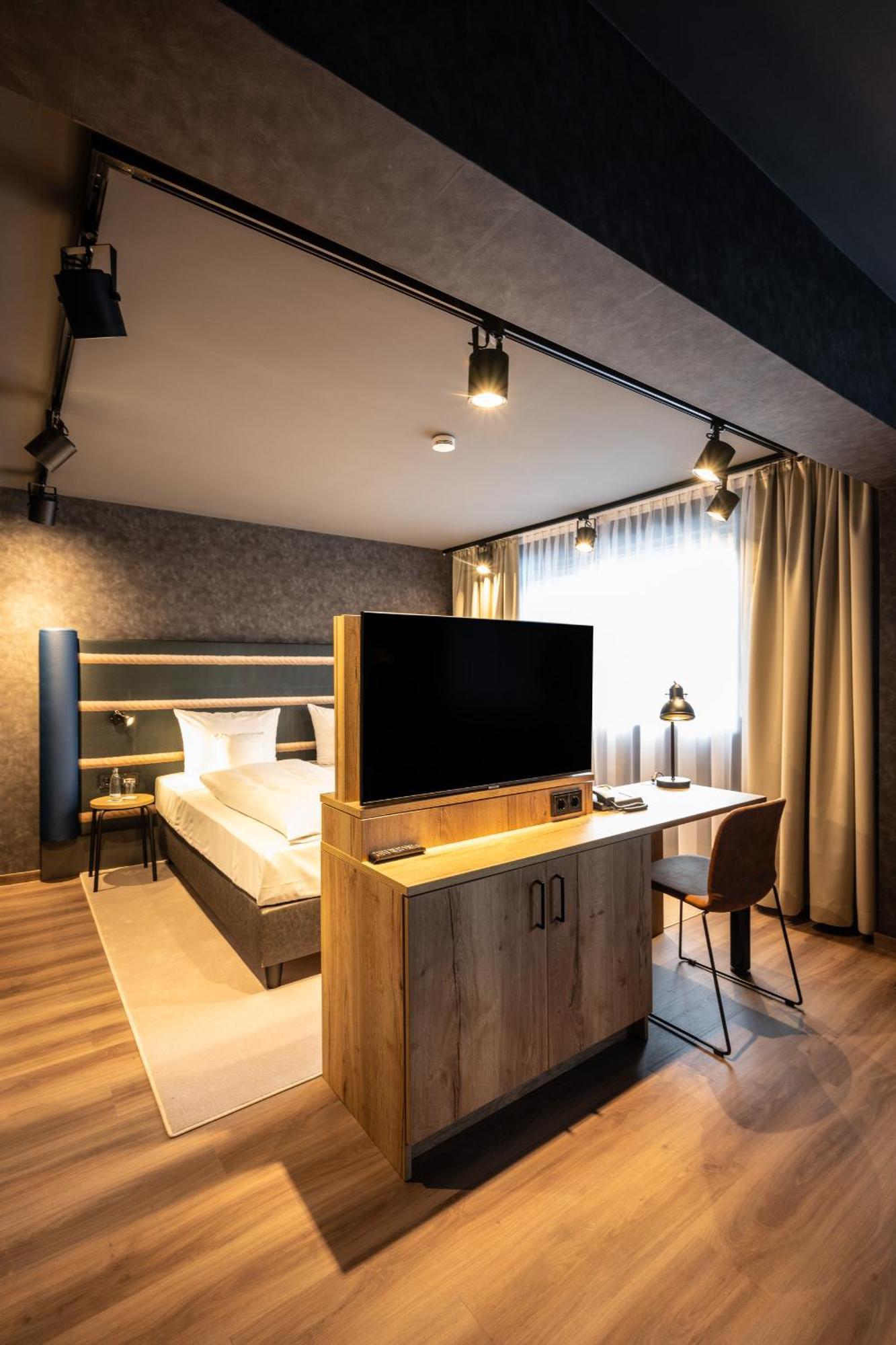 Hotel Herzogspark ヘルツォーゲンアウラッハ 部屋 写真